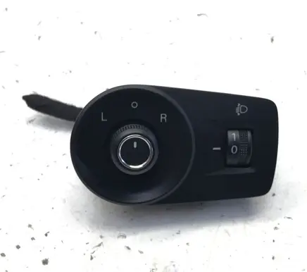 MG ZS Wing mirror switch 10257084
