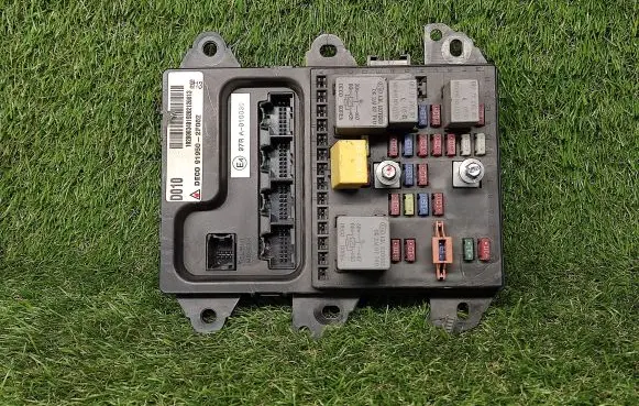 KIA Cerato Power management control unit 919502F062