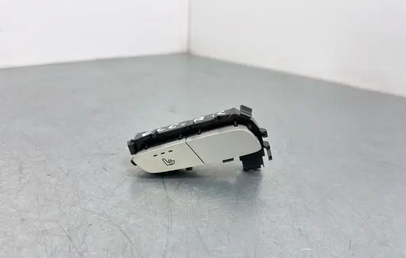 Mercedes-Benz GLC X253 C253 Seat heating switch A2059050004
