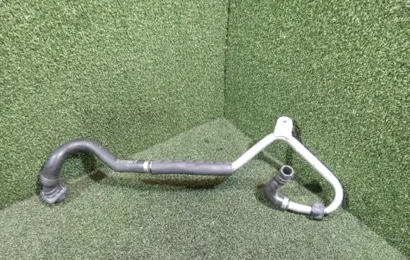 Mercedes-Benz C W205 Engine coolant pipe/hose A2058303102