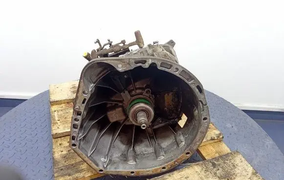 Mercedes-Benz Sprinter W901 W902 W903 W904 Manual 6 speed gearbox A9022600500