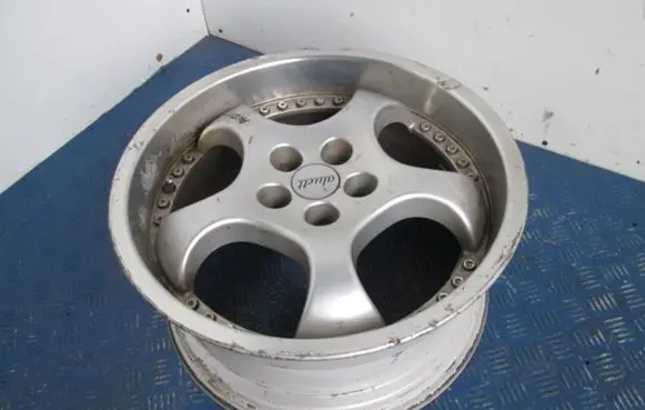 Audi TT Mk1 R18 alloy rim 