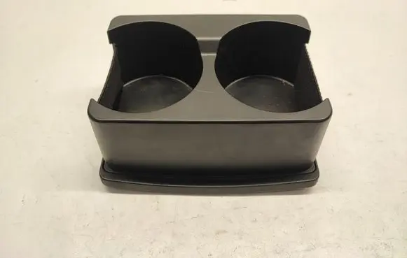 Ford Explorer VI Cup holder 