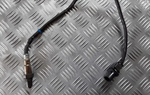 BMW 5 E60 E61 Lambda probe sensor 779463402 0281004029