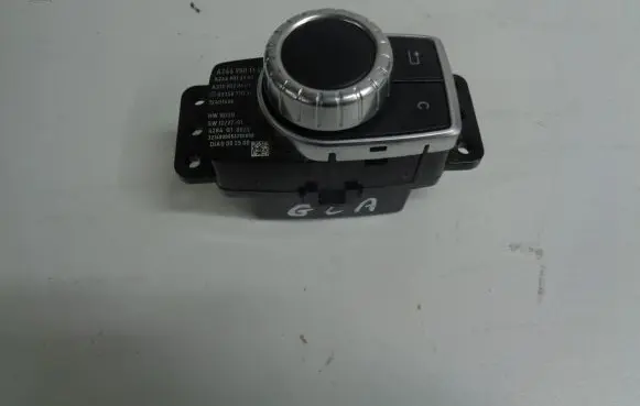 Mercedes-Benz GLA W156 X156 Multifunctional control switch/knob A2469001309 03358711101 A2469013302