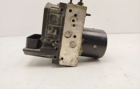 Skoda Fabia Mk1 (6Y) ABS Pump 6Q0907379D 090137 0265900009