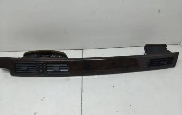 BMW 5 E60 E61 Dashboard glove box trim 4537310