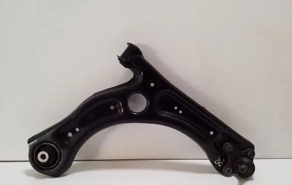 Audi A1 Front lower control arm/wishbone 2Q0407152D