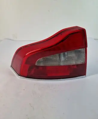 Volvo S80 Rear/tail lights