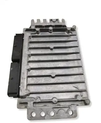 Volvo S40, V40 Engine control unit/module S105961001 P30644191 S110921022A