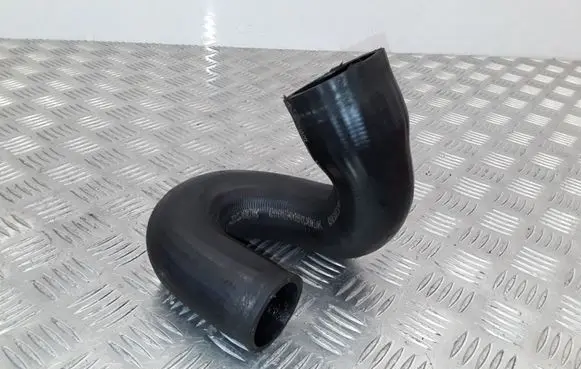 Peugeot 406 Intercooler hose/pipe