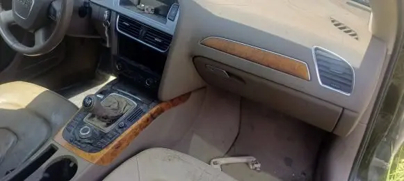 Audi A4 S4 B8 8K Dashboard