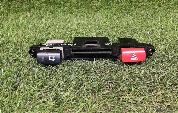 KIA Rio Hazard light switch 937001G900