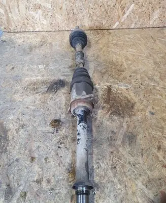 Toyota Corolla E120 E130 Front driveshaft