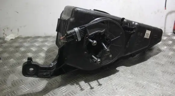 BMW 3 F30 F35 F31 AdBlue liquid reservoir 