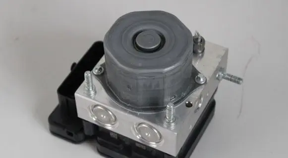 Smart ForTwo III C453 ABS Pump 476604765R