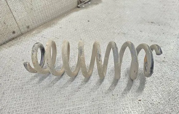 BMW 1 E81 E87 Rear coil spring