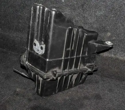 Skoda Roomster (5J) Air filter box 6Q0129607AR 6Q0129601AR