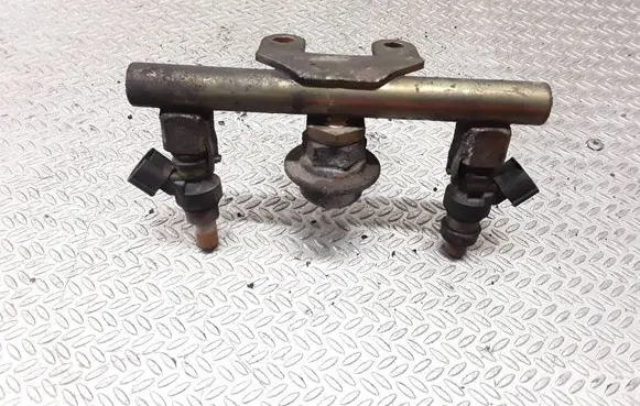 Subaru Legacy Fuel injectors set fbycg50