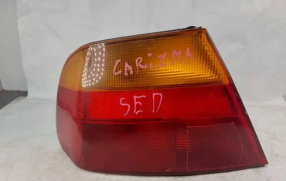 Mitsubishi Carisma Rear/tail lights MB952979 29190102 29192101