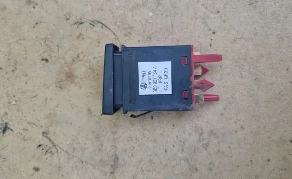 ESP (stability program) switch