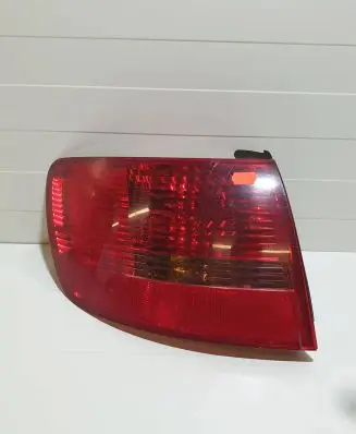 Audi A6 S6 C6 4F Rear/tail lights 89034302 04046
