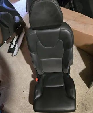 Volvo XC90 Rear seat