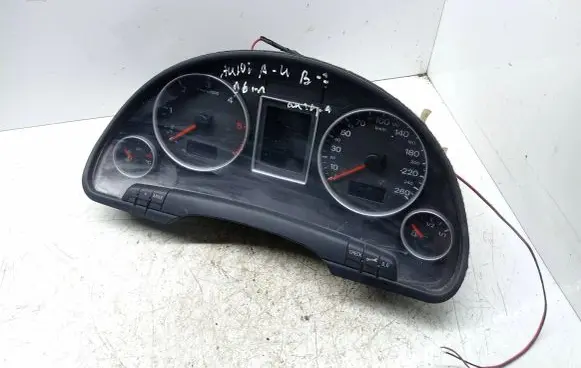 Audi A4 S4 B7 8E 8H Speedometer (instrument cluster) 8E0920931P