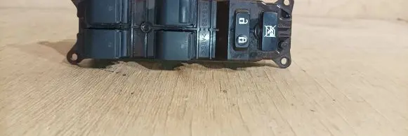 Lexus IS 220D-250-350 Electric window control switch 8404053110 515291 4931F8N