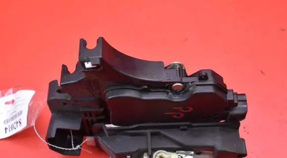 Mitsubishi Colt Front door lock