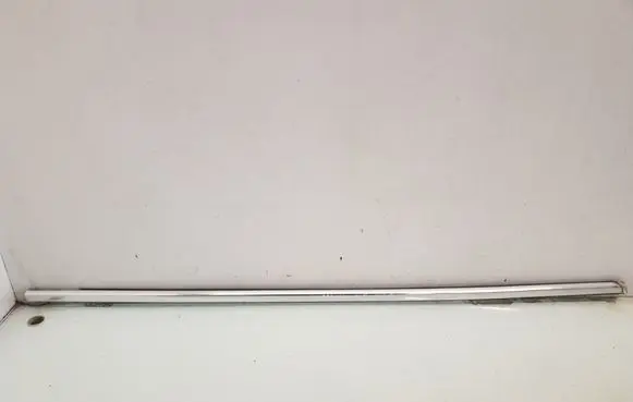 BMW 5 E39 Dashboard glove box trim