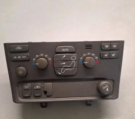 Volvo S60 Climate control unit 8682929 02W37E M337AF00102