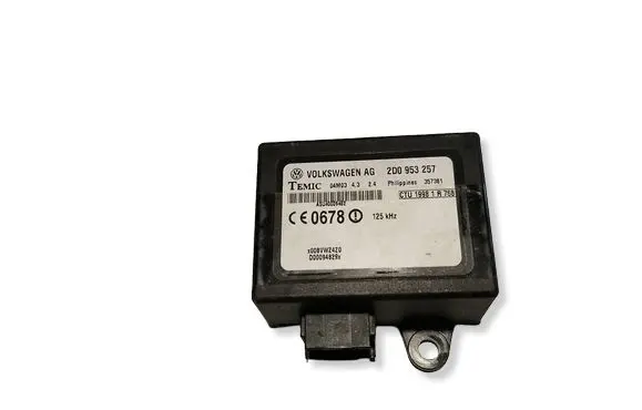 Volkswagen Transporter - Caravelle T4 Immobilizer control unit/module 2D0953257
