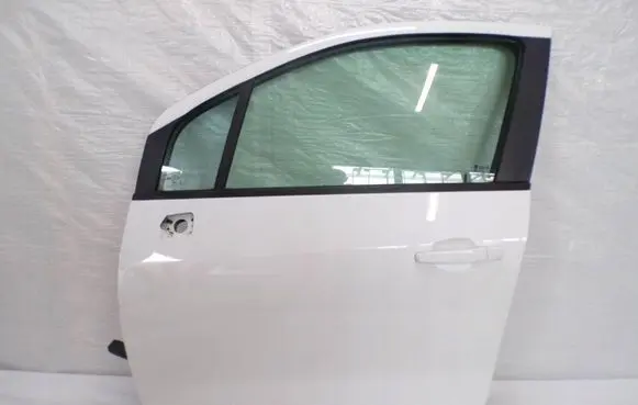 Chevrolet Trax Front door KAL22191