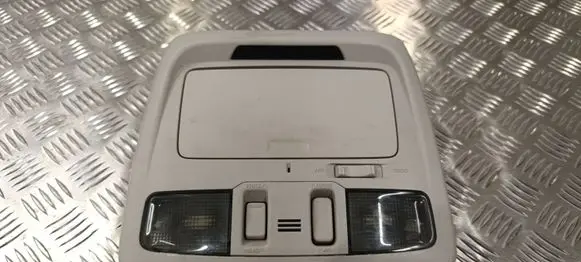 Subaru Outback (BS) Front seat light VC12097