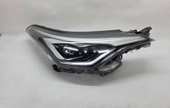 Toyota C-HR I Headlight/headlamp 81110-F4280-00
