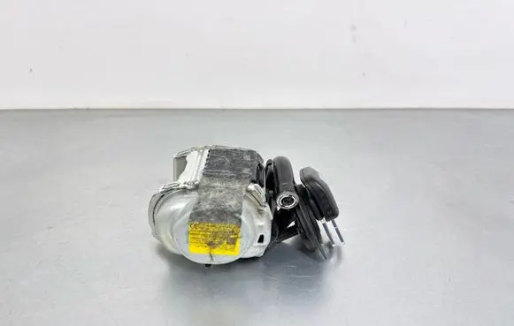 Audi Q7 4M Third row seat belt 4M0857812B