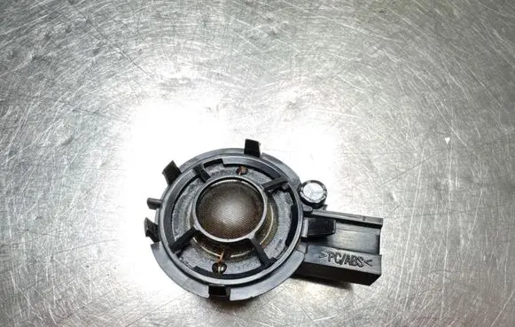 Volvo XC60 High frequency speaker in the rear doors 261128C 30752888