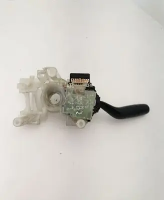 Mazda Premacy Wiper control stalk GE6T 17B366