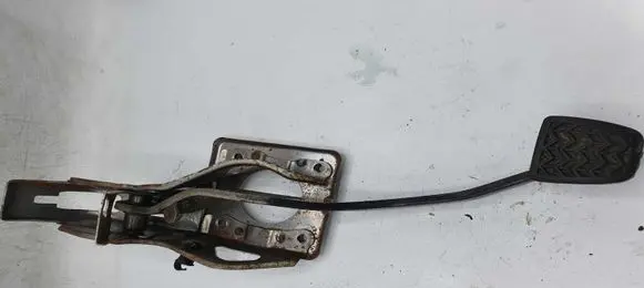 Toyota Avensis T250 Brake pedal NOCODE
