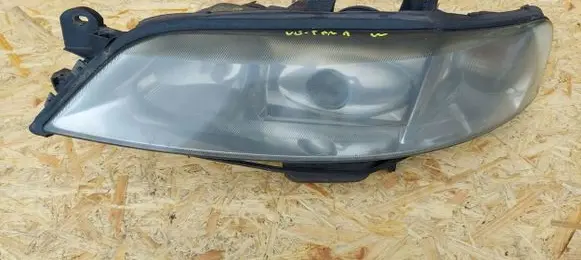 Opel Vectra B Headlights/headlamps set 