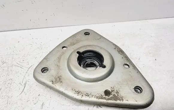 Peugeot 5008 II Front upper strut mount 9800479780