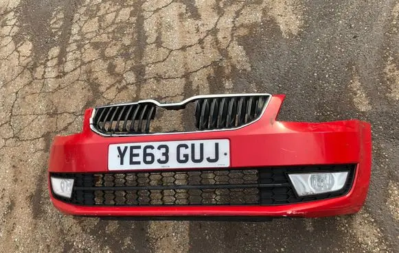 Skoda Octavia Mk3 (5E) Front bumper 5E0807221