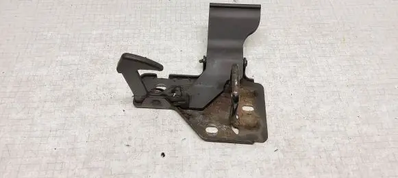 Volkswagen Transporter - Caravelle T5 Engine bonnet/hood lock/latch loop/hook 7H0823480
