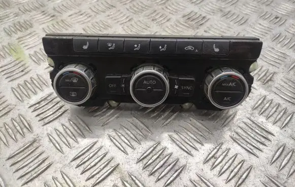 Volkswagen PASSAT B7 Climate control unit 3AA907044AG