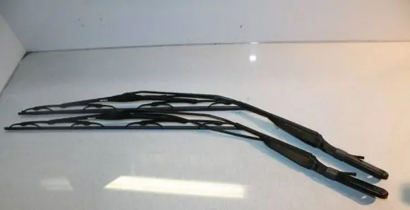 Renault Master II Windshield/front glass wiper blade 