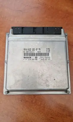 Mercedes-Benz Sprinter W901 W902 W903 W904 Engine control unit/module A6121534779