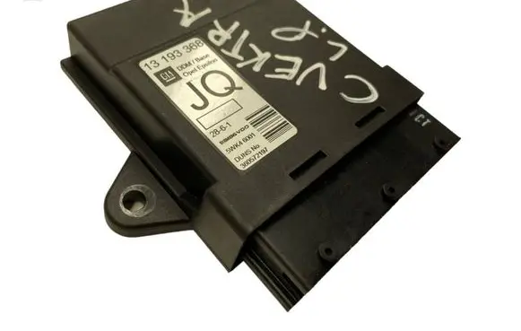 Opel Vectra C Door central lock control unit/module 13193368 5WK46001 360572197
