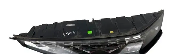 Tailgate rear/tail lights