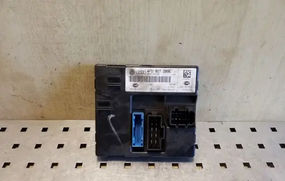 Audi A6 S6 C6 4F Comfort/convenience module 4F0907289E 4F0910289E 5DK00876220